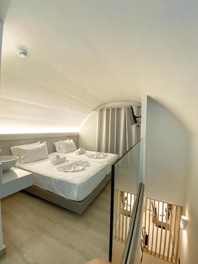 Barbie Hotel Apartments เอียลิซอส ภายนอก รูปภาพ