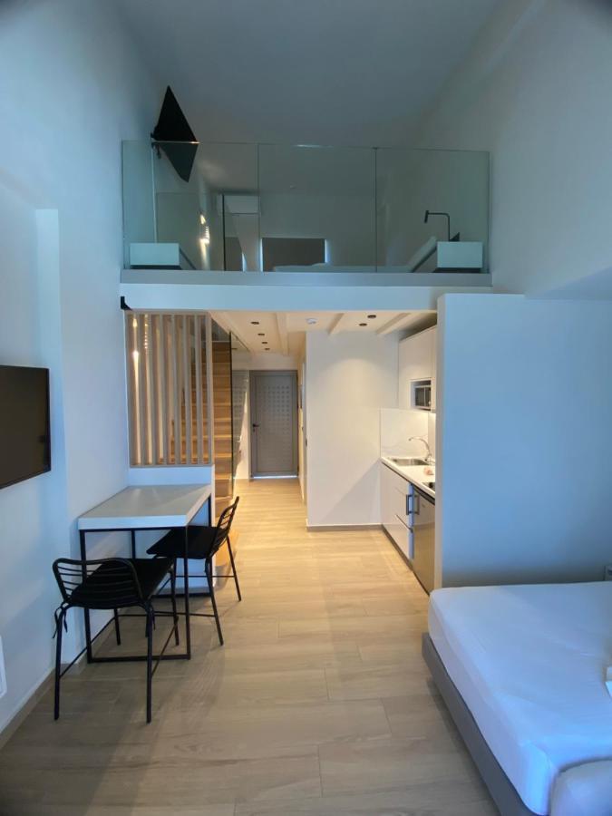 Barbie Hotel Apartments เอียลิซอส ภายนอก รูปภาพ